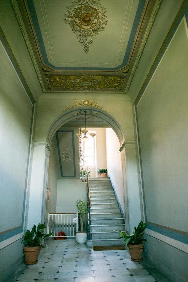 B&B Agapantus In Una Villa Dell'800 Dolceacqua Exterior foto